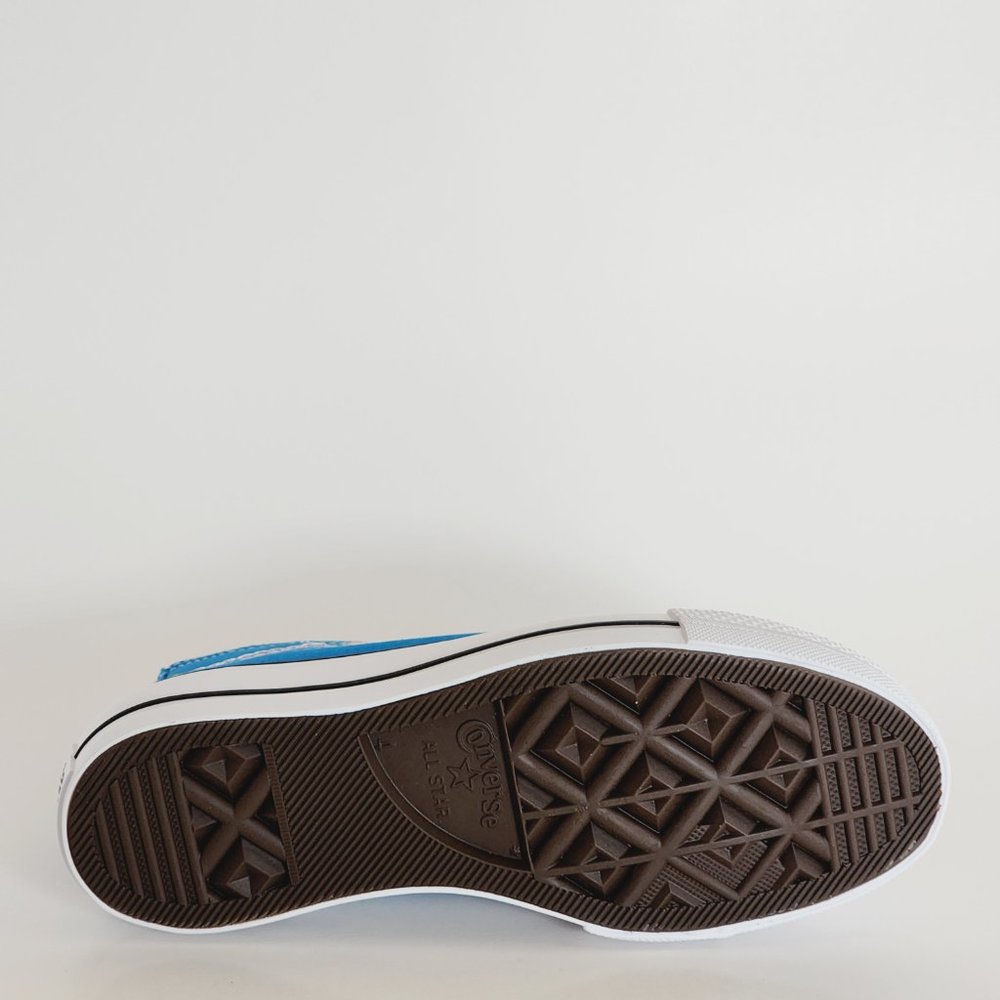 Converse CTAS Hi Lift Embroidered Bracelet Women's Platform Sneakers A06844C NWT - Picture 4 of 6
